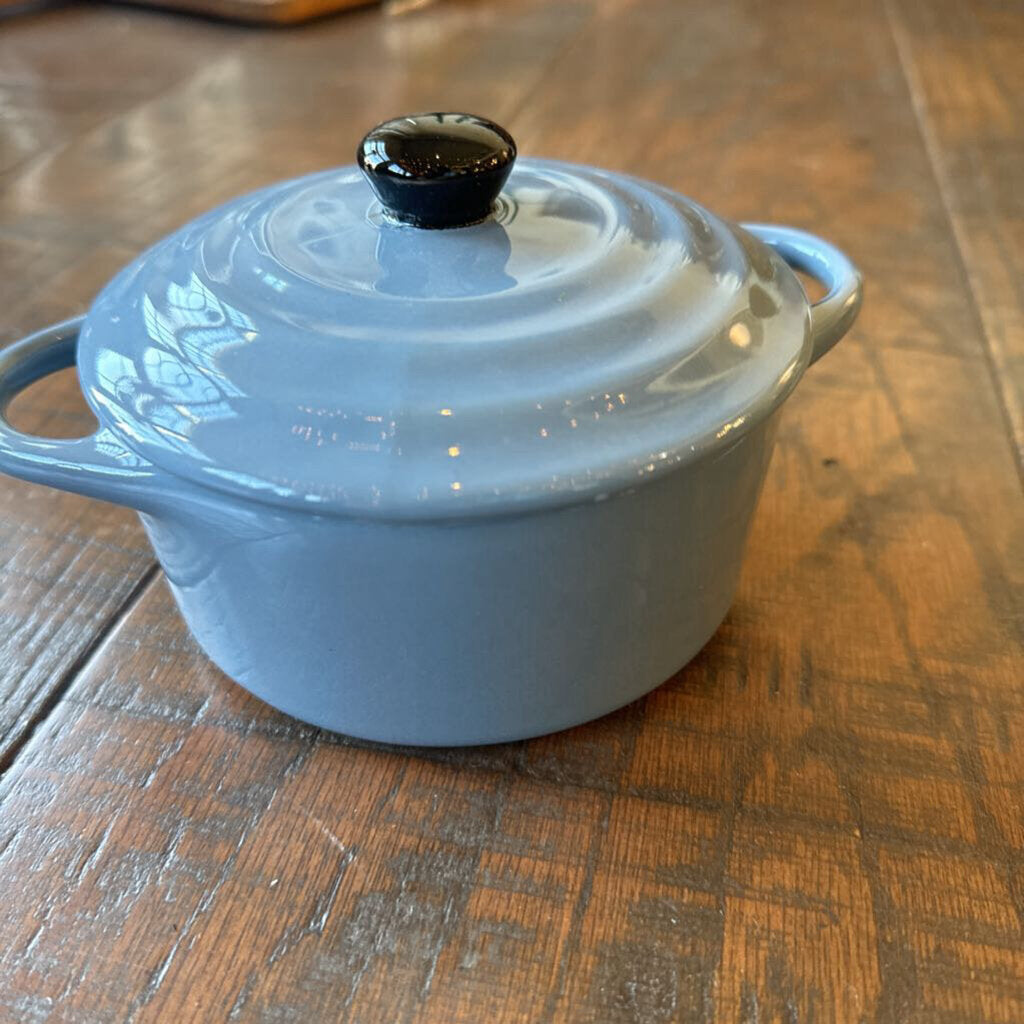 Blue Dish with lid