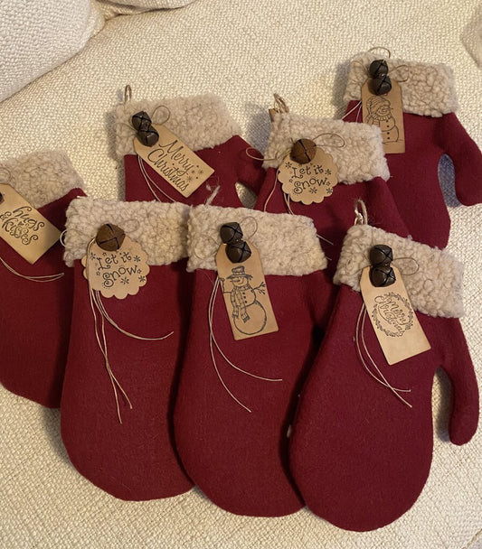 Christmas Mitten