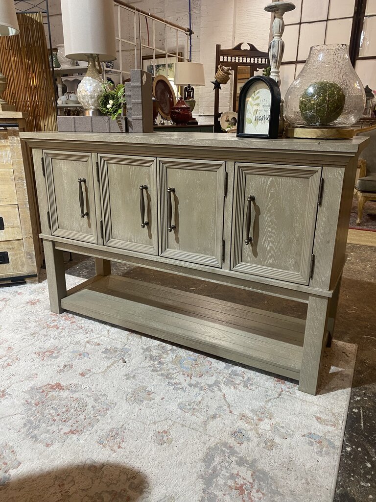 Console w/ Bottom Shelf