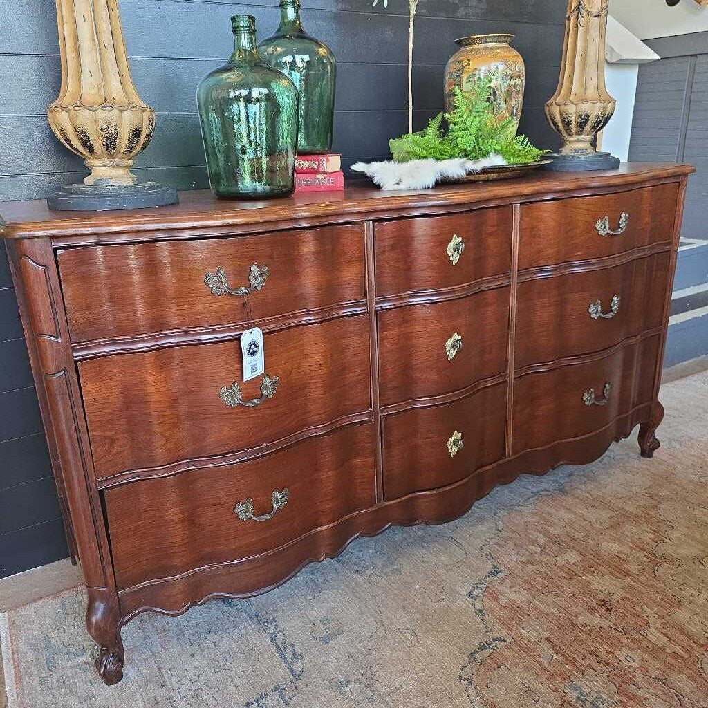 Serpentine Dresser