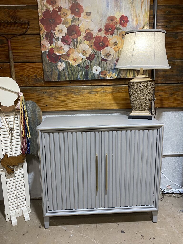 Gray Ribbed Console