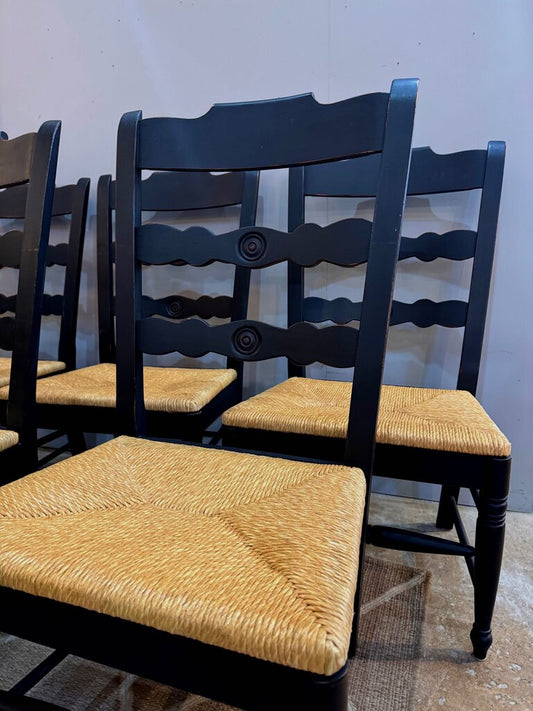Set of 6 black chairs