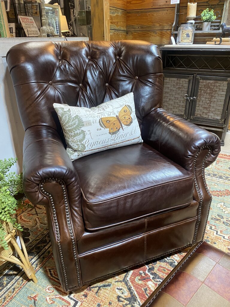 Texas Leather Tufted Back Chair Made in USA by Mayo