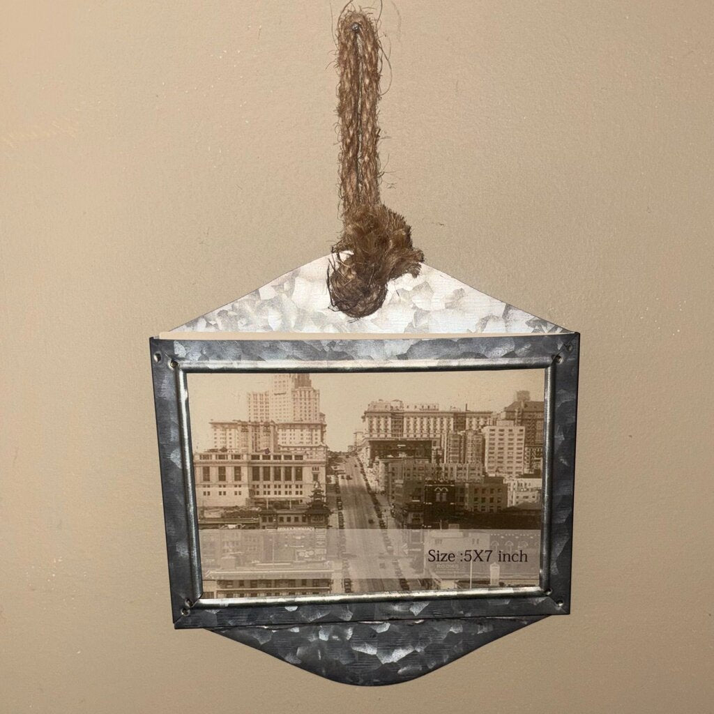 Vintage 5x7 Picture Frame