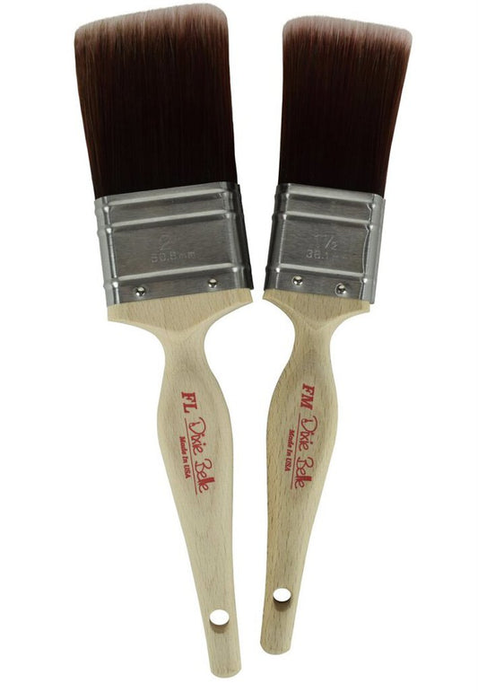 Dixie Belle Medium Flat Brush