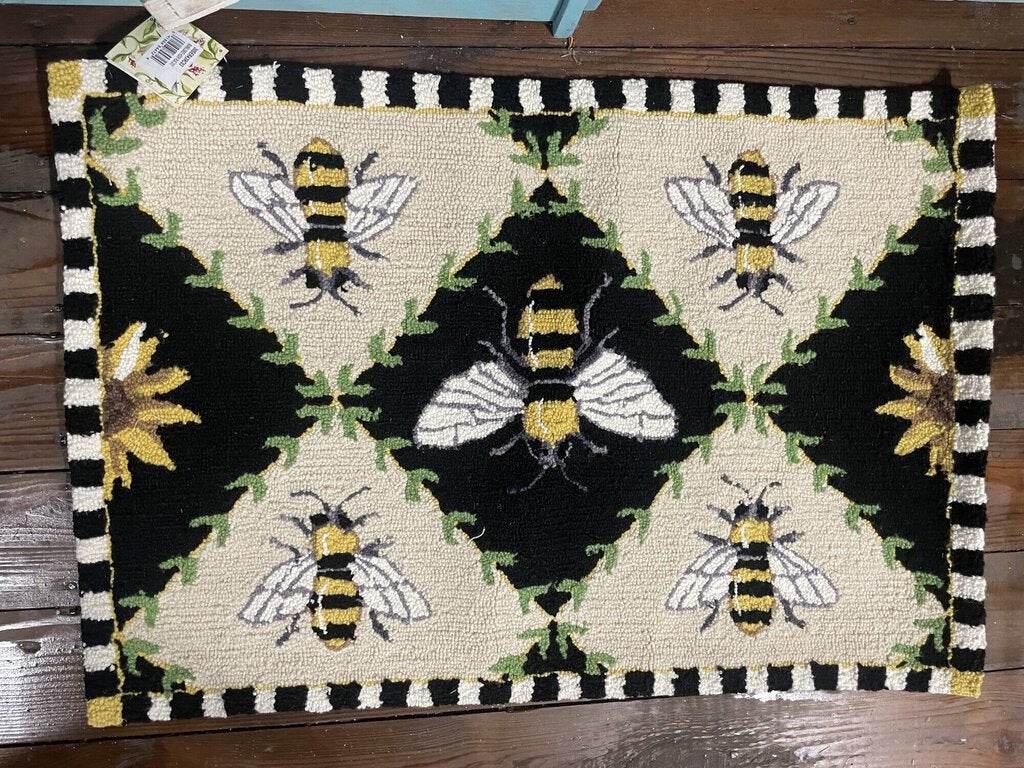 Bumblebee Hook Rug