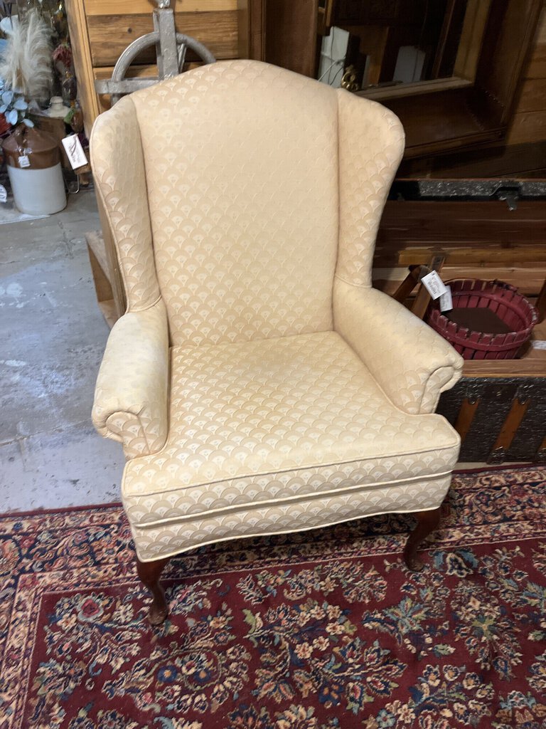 Large pack; gentlemans chair; light yellow in color