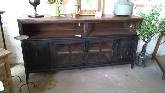 Entertainment Center/Console
