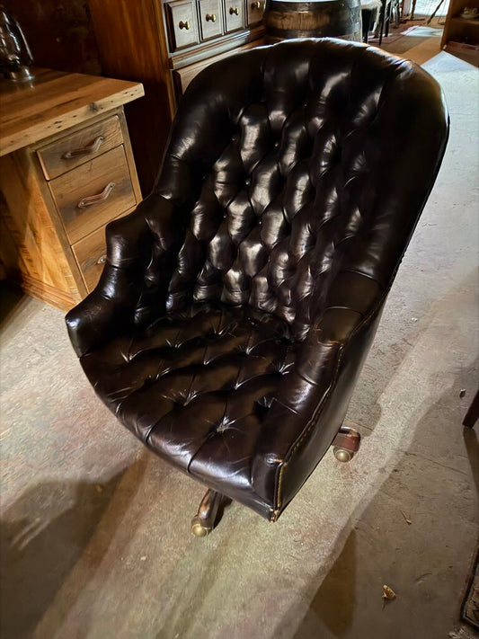 Tufted leather desk chair