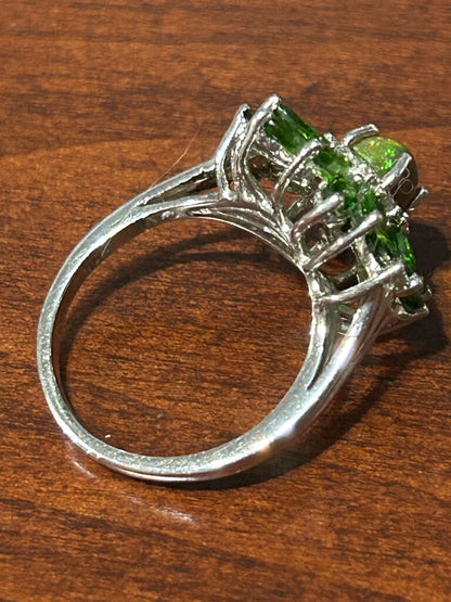 Sterling Silver Green Stone Ring