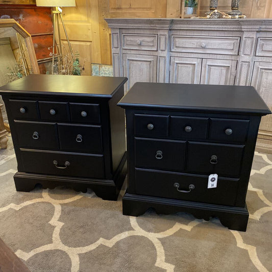Nightstands(pair)