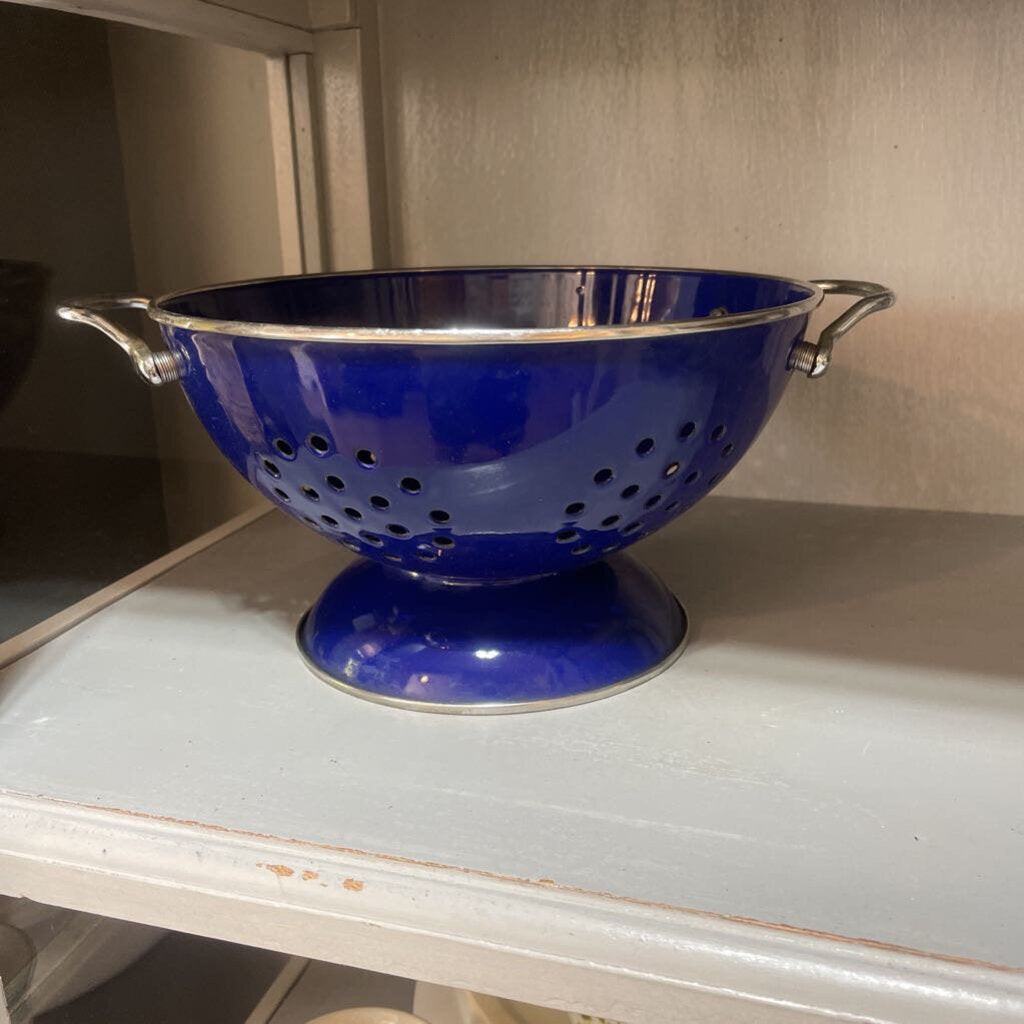 Blue Strainer