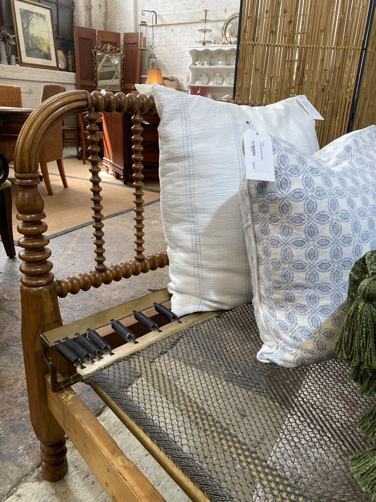 Antique Late 1800's Spool Twin Beds Pair