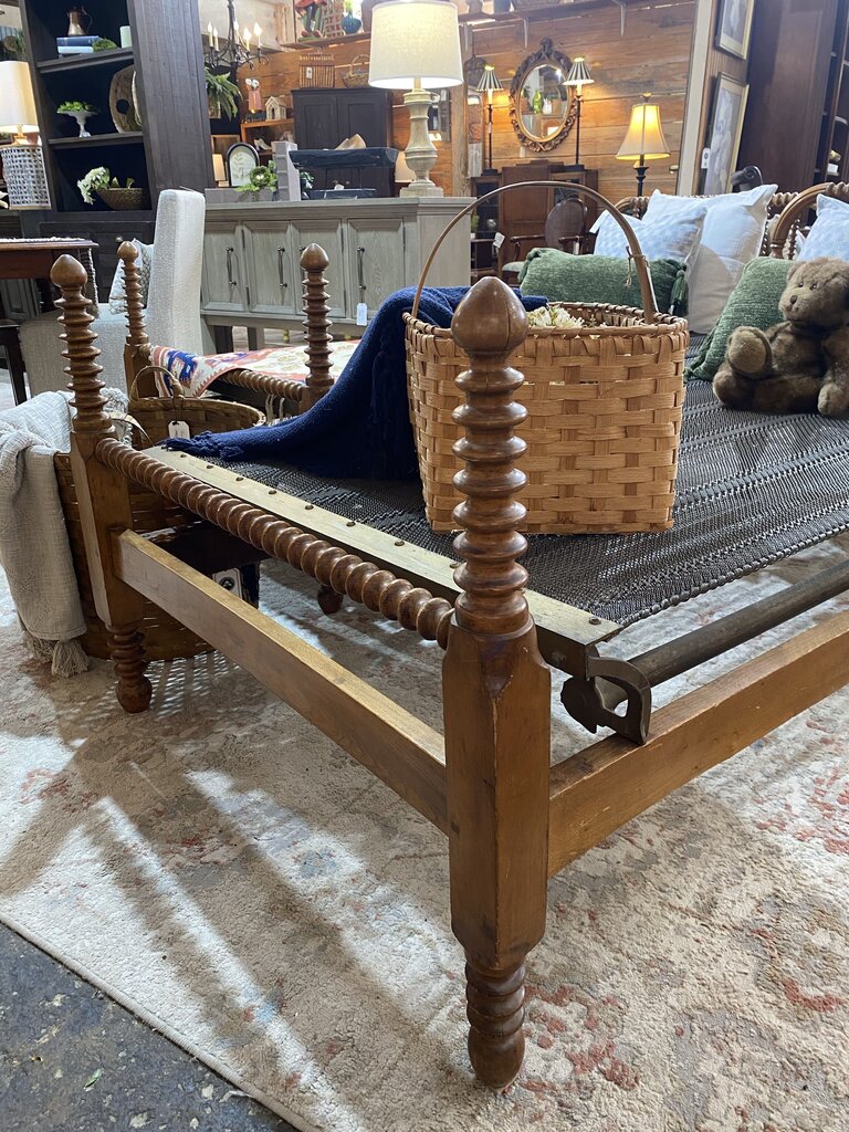 Antique Late 1800's Spool Twin Beds Pair