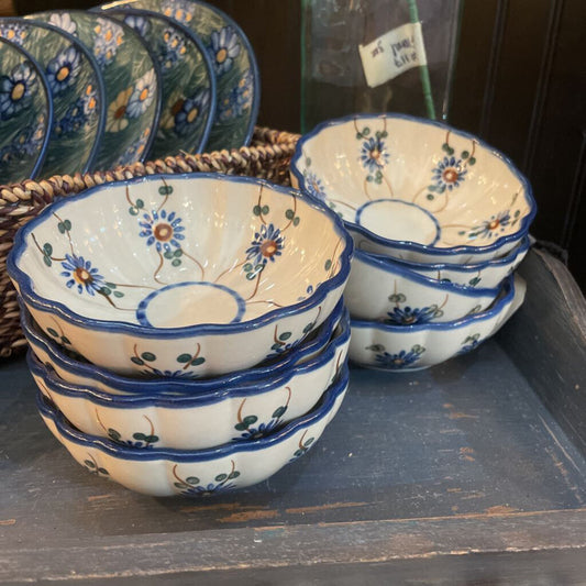 Unikat Handmade Polish Stoneware 4.5 bowl