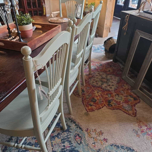 8 Wheatback Chairs