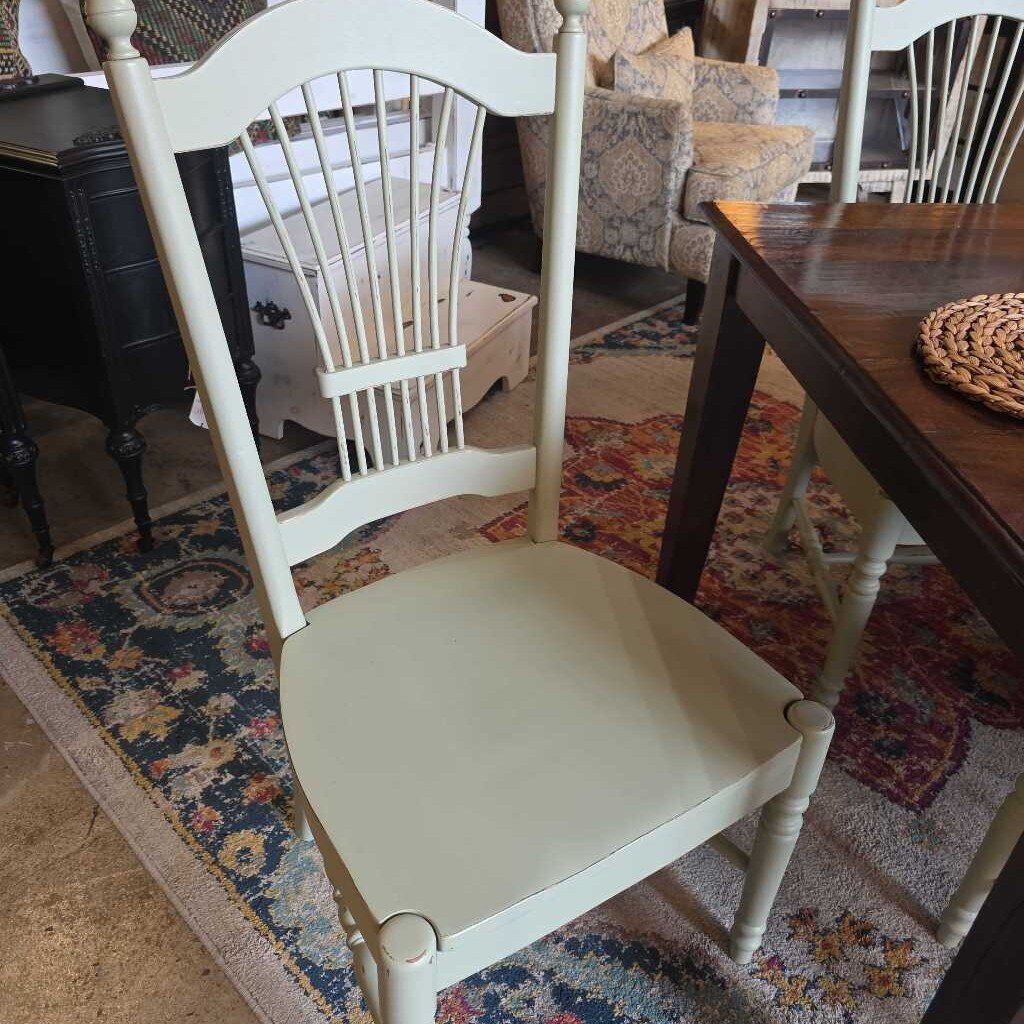 8 Wheatback Chairs