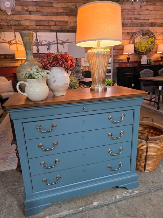 Henredon Nightstand/Chest