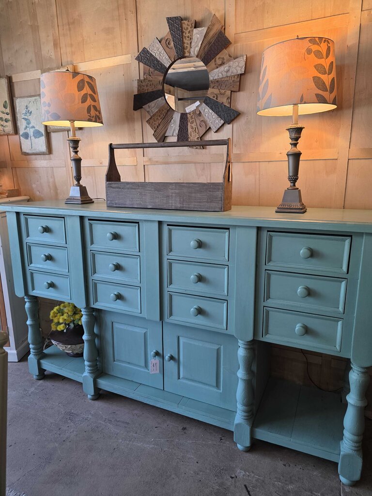 Sideboard