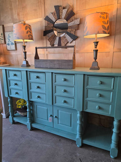 Sideboard