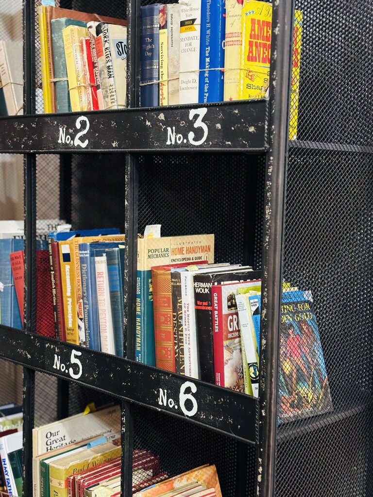 Metal Numbered Open Cubbie Set