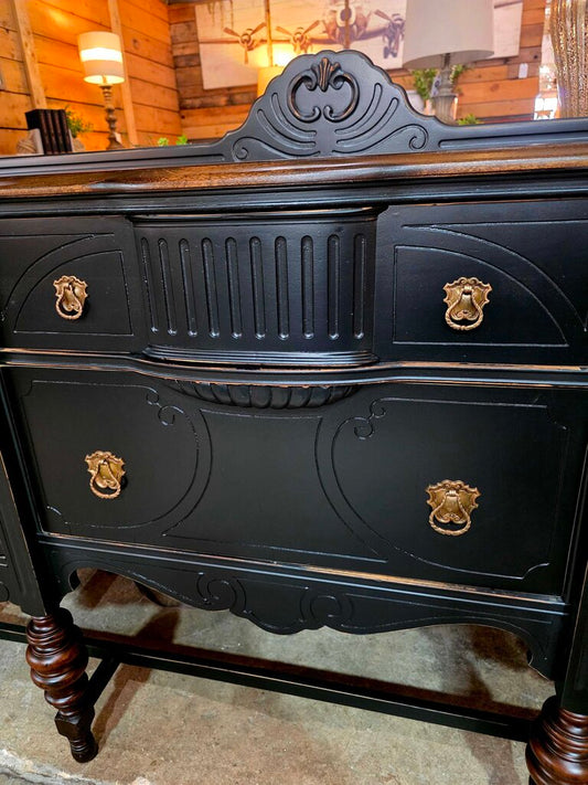 Jacobean Buffet