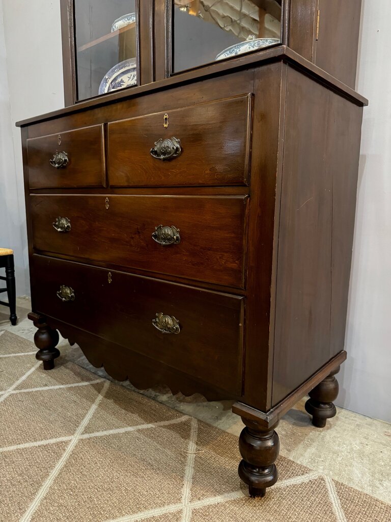 Empire Step Back Hutch