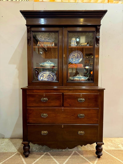 Empire Step Back Hutch