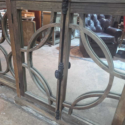 Mirror Console