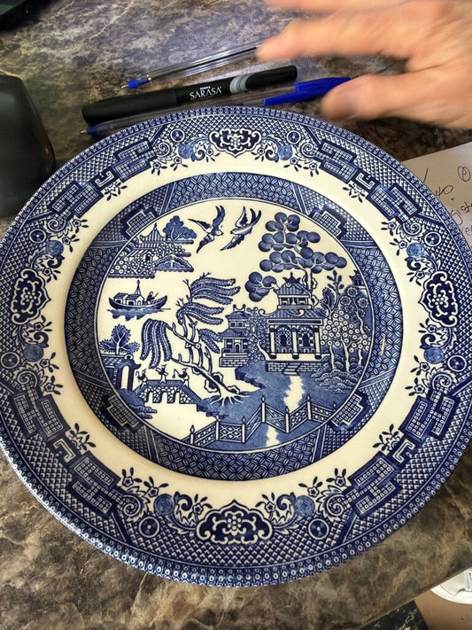 Churchill Blue Willow 8” Plate set of 4